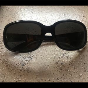 Black Ladies 🕶 Costa Sunglasses